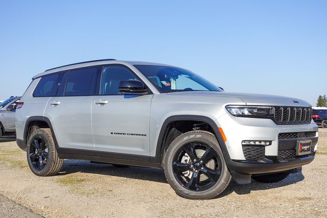 new 2025 Jeep Grand Cherokee L car, priced at $54,055