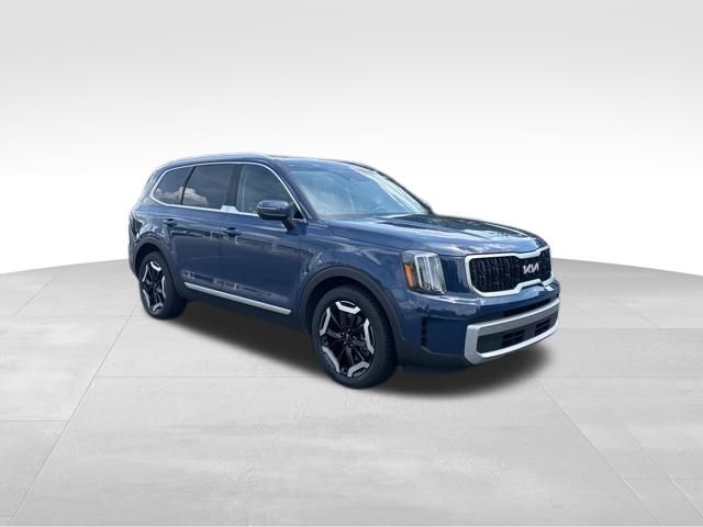 used 2023 Kia Telluride car, priced at $37,899
