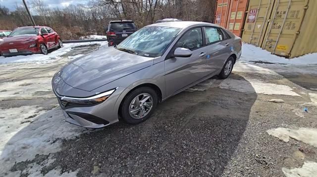 new 2025 Hyundai Elantra car, priced at $23,205