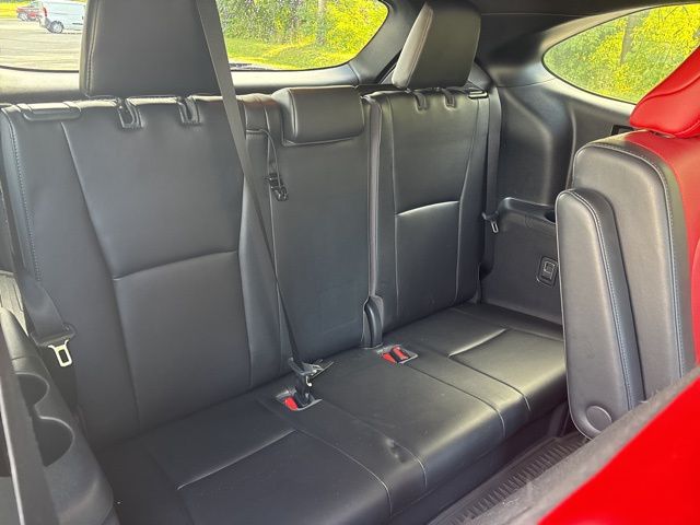 used 2021 Toyota Highlander car, priced at $32,999