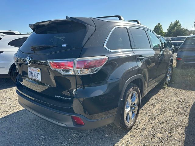 used 2015 Toyota Highlander car, priced at $21,960