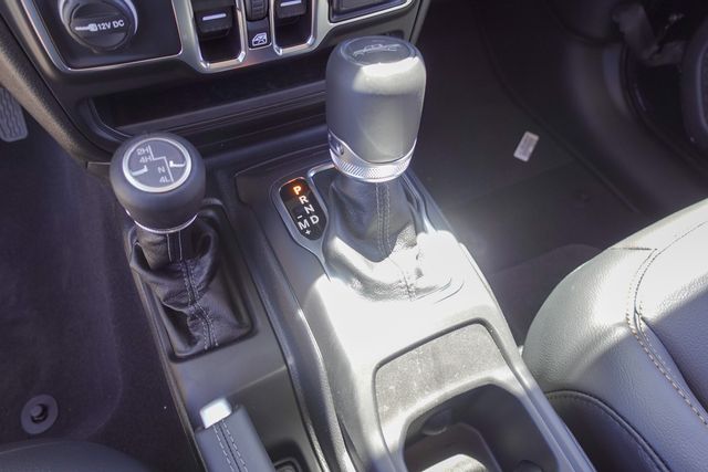 new 2025 Jeep Gladiator car, priced at $44,270