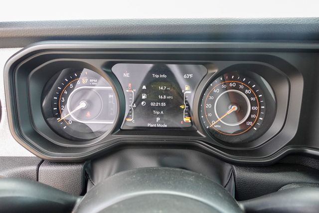 new 2025 Jeep Gladiator car, priced at $46,625