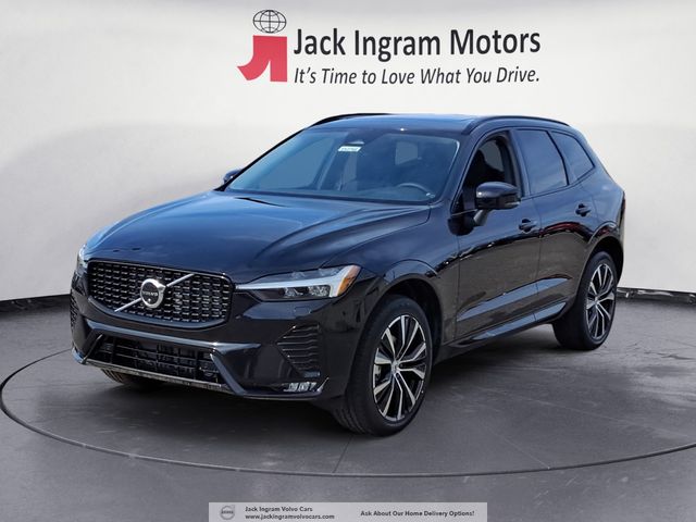 new 2025 Volvo XC60 car, priced at $55,335