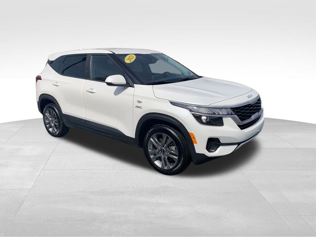 used 2023 Kia Seltos car, priced at $20,599