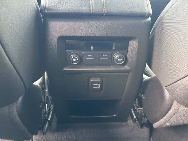 used 2019 Chevrolet Traverse car, priced at $19,999