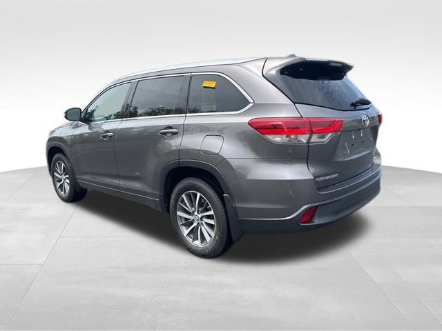 used 2018 Toyota Highlander car, priced at $16,999