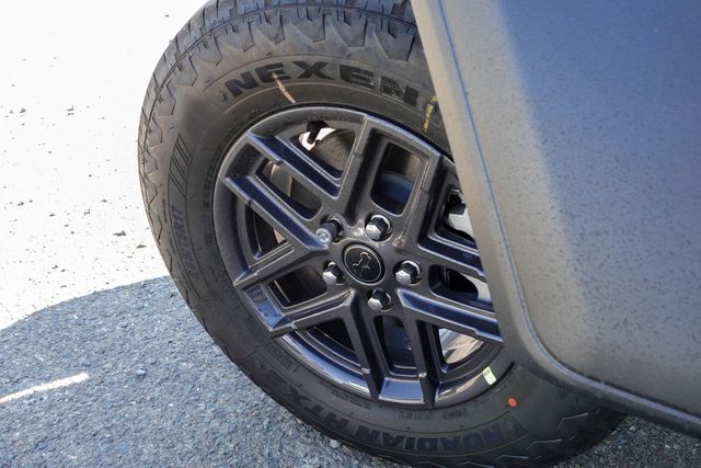 new 2025 Jeep Wrangler car, priced at $40,180