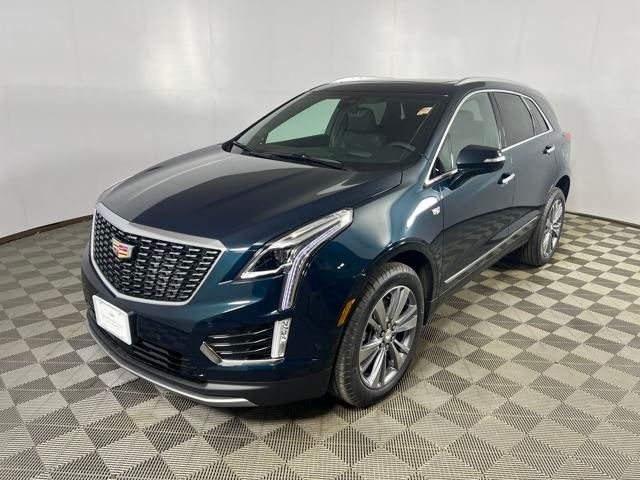 new 2025 Cadillac XT5 car, priced at $57,790