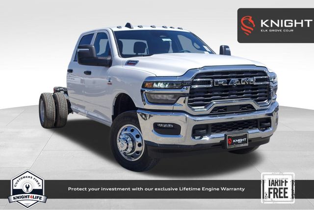 new 2025 Ram 3500 car, priced at $72,400