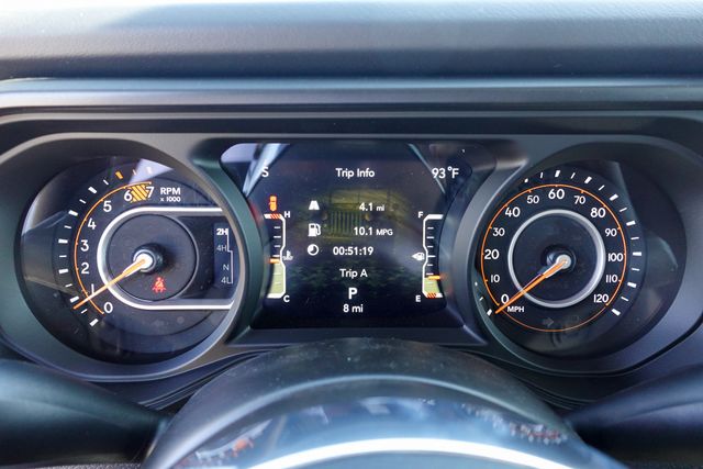 new 2025 Jeep Wrangler car, priced at $47,525