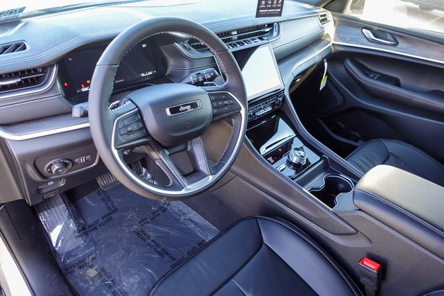 new 2025 Jeep Grand Cherokee L car, priced at $52,232