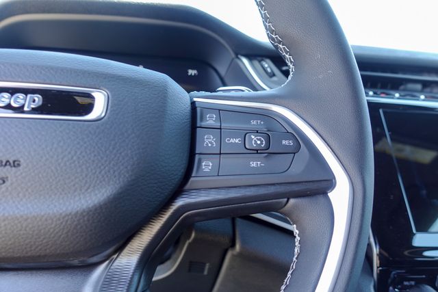 new 2025 Jeep Grand Cherokee L car, priced at $43,712