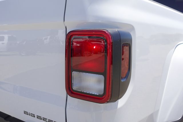 new 2025 Jeep Gladiator car, priced at $39,735