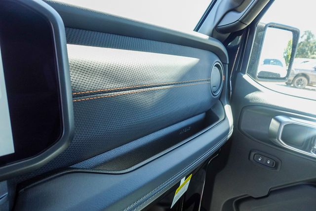new 2025 Jeep Gladiator car, priced at $48,885