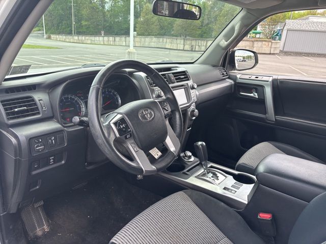 used 2015 Toyota 4Runner car, priced at $23,289