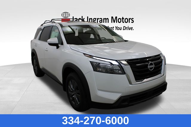 new 2025 Nissan Pathfinder car, priced at $44,225