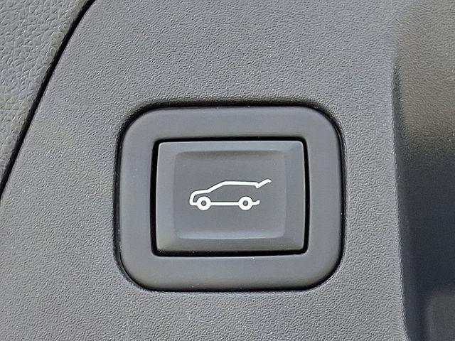 used 2023 Buick Envision car, priced at $29,951