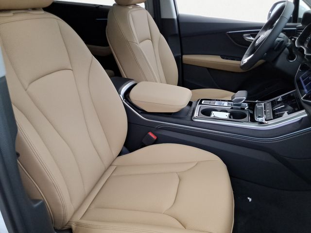 new 2025 Audi Q7 car, priced at $72,250
