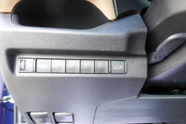 new 2025 Toyota RAV4 car