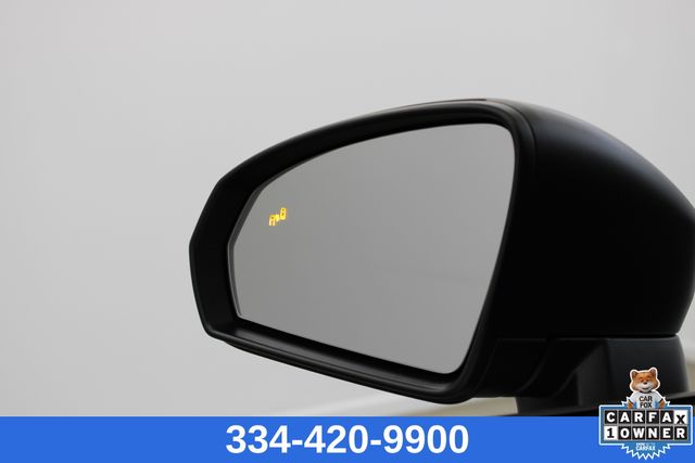 used 2024 Volkswagen Taos car