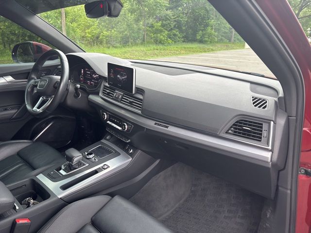 used 2020 Audi Q5 car, priced at $25,499