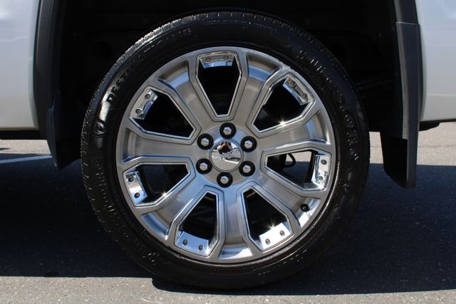 used 2017 GMC Sierra 1500 car, priced at $26,774