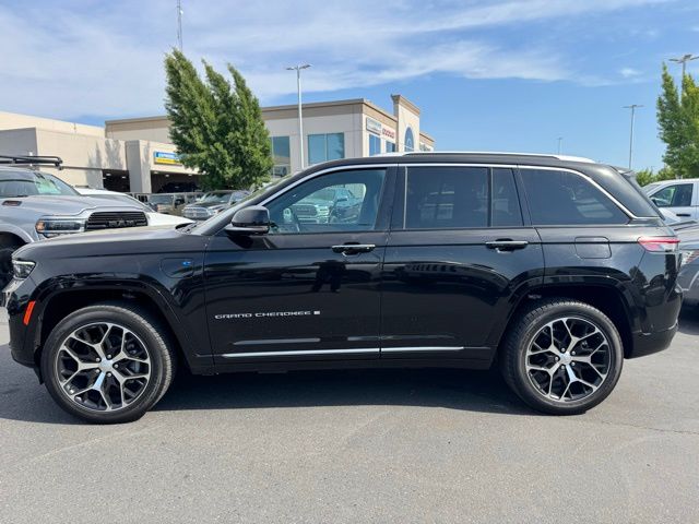 used 2022 Jeep Grand Cherokee car, priced at $42,649