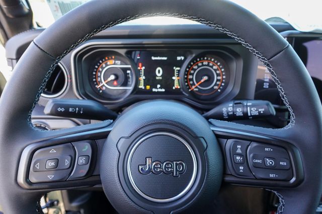 new 2025 Jeep Wrangler car, priced at $53,580
