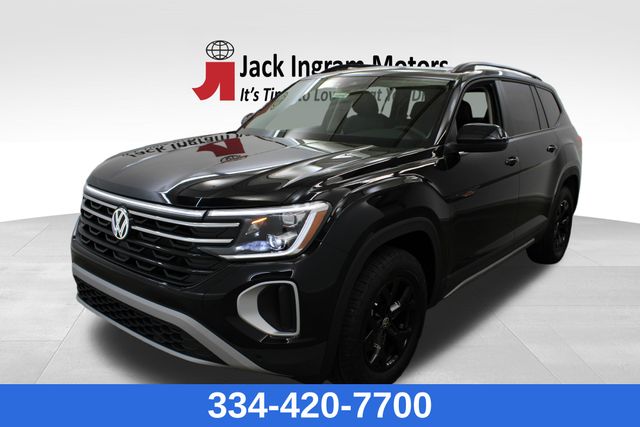 new 2025 Volkswagen Atlas car, priced at $47,611