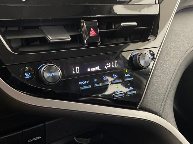 used 2022 Toyota Camry Hybrid car, priced at $25,000