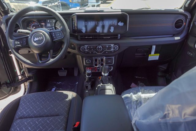 new 2025 Jeep Gladiator car, priced at $49,696