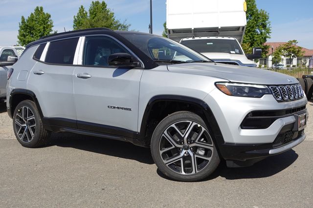 new 2025 Jeep Compass car, priced at $37,785