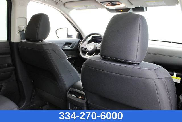 new 2025 Nissan Pathfinder car, priced at $44,225