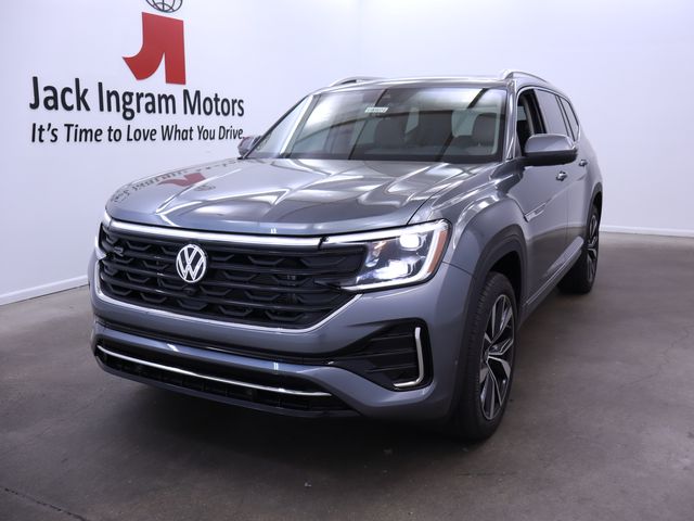 new 2025 Volkswagen Atlas car, priced at $54,819