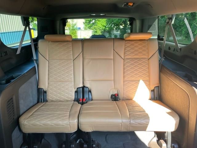 used 2022 Cadillac Escalade ESV car, priced at $80,950