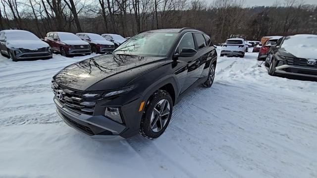 new 2025 Hyundai Tucson car, priced at $33,185