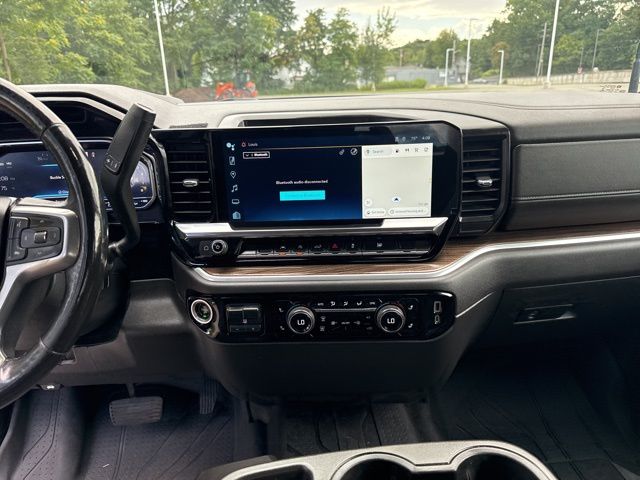 used 2022 Chevrolet Silverado 1500 car, priced at $38,999