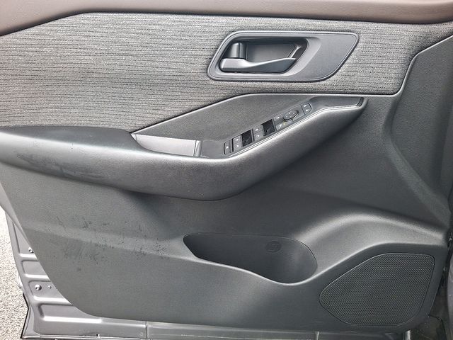 used 2023 Nissan Rogue car, priced at $21,403