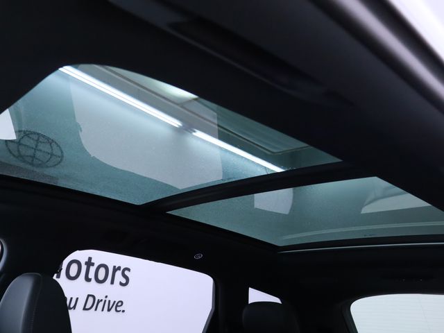 new 2025 Audi Q7 car, priced at $73,750