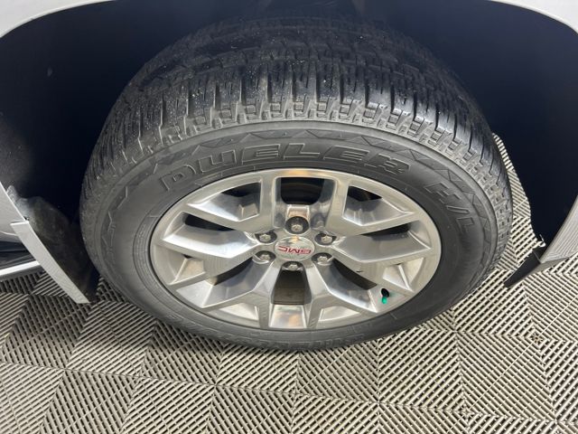 used 2017 GMC Yukon XL car, priced at $22,500