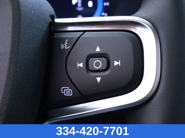 new 2025 Volvo XC40 car, priced at $49,785