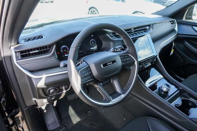 new 2025 Jeep Grand Cherokee L car, priced at $40,967