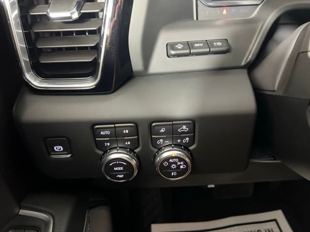 new 2024 GMC Sierra 1500 car, priced at $65,000