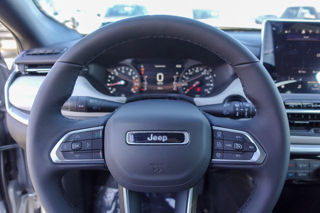 new 2025 Jeep Compass car, priced at $30,435