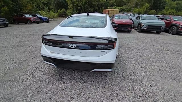 new 2024 Hyundai Sonata Hybrid car, priced at $30,864