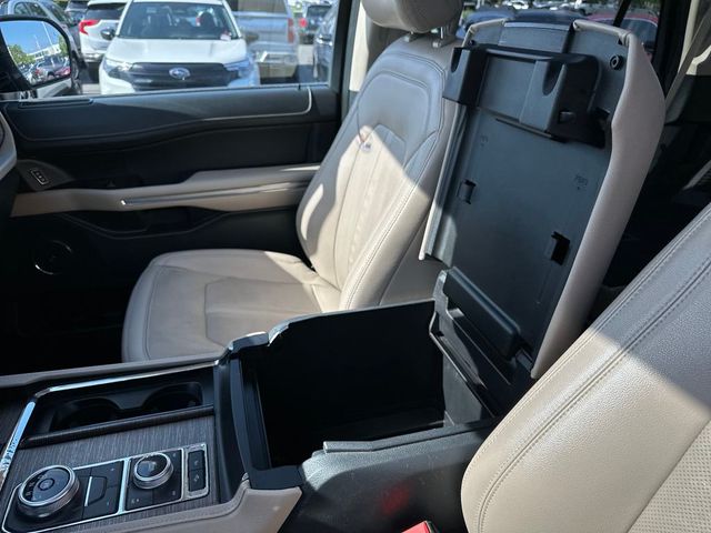 used 2023 Ford Expedition car, priced at $42,489