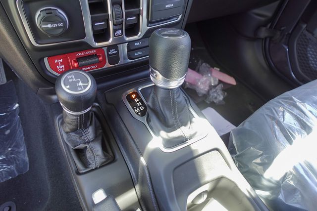 new 2025 Jeep Gladiator car, priced at $49,696