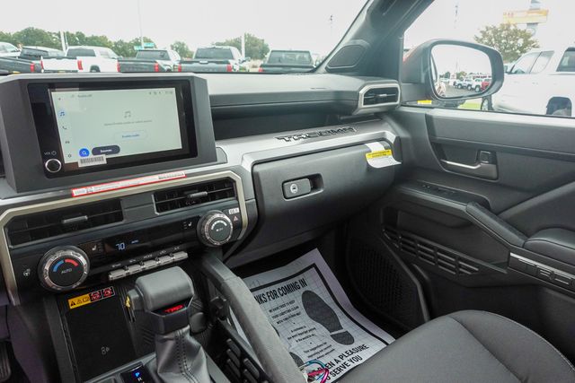 new 2025 Toyota Tacoma car