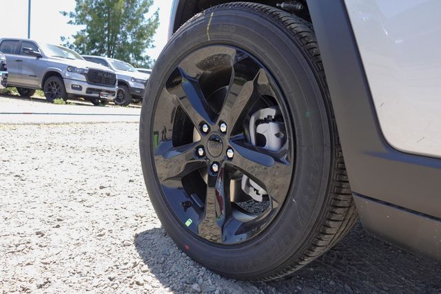 new 2025 Jeep Grand Cherokee L car, priced at $40,870